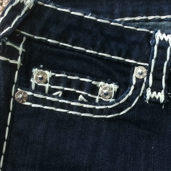 💥 TrueReligion Dark Washed Jeans 💥 - Picture 6 of 7